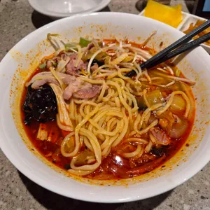 차알 브라운 사진
