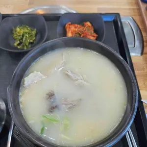 본팔백 사진
