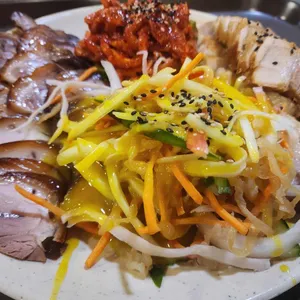 더맛있는온족발보쌈 리뷰 사진