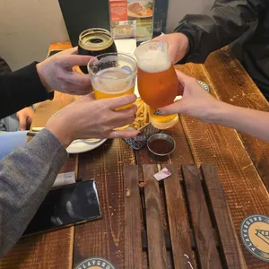 플레이그라운드브루어리 탭하우스 리뷰 사진