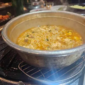 시집못간돼지 사진
