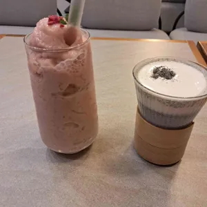 에이티성수동 사진