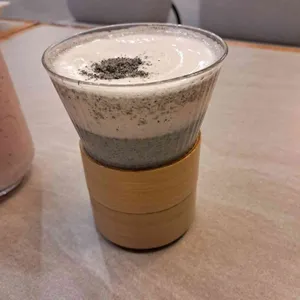 에이티성수동 사진