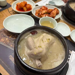 지호한방삼계탕 사진