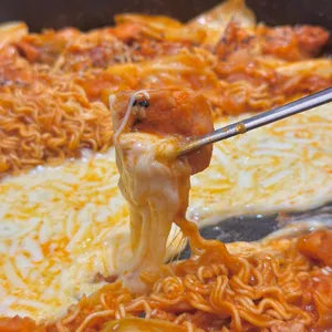 장인닭갈비 사진