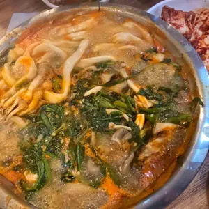 가양 칼국수 버섯매운탕 사진