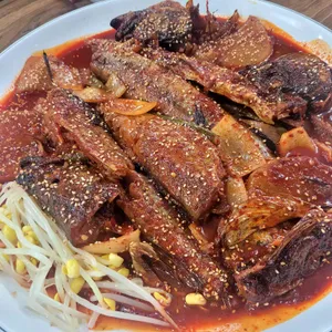 명동보리밥과 코다리 사진