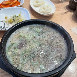국민돼지국밥 사진