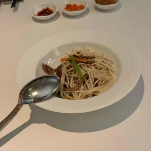 유유안 사진
