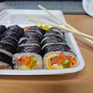 김밥이랑만두랑 사진