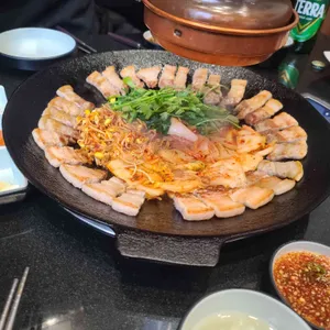 솥고집 사진