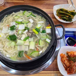 생생칼국수 & 돈돈 사진