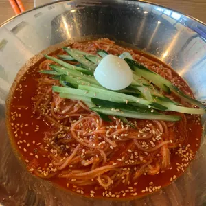 유정집 사진