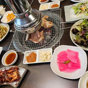 강남 참숯 돼지갈비 사진