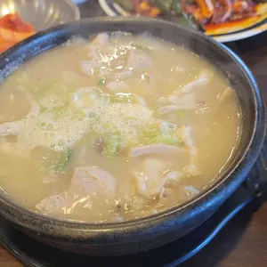 팔복집 사진