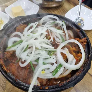 평양냉면 사진