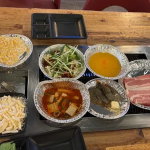 조개까는남자 사진