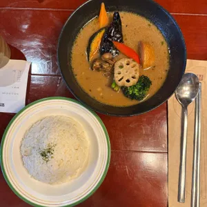 카레시 사진
