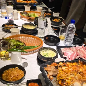 신촌스마일삼겹 리뷰 사진