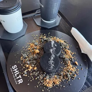 SHLTR [셜터] 사진