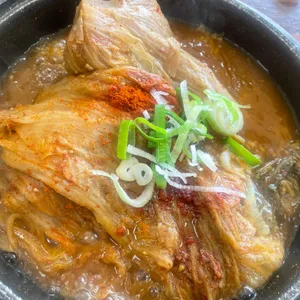 명성옥 대표 사진