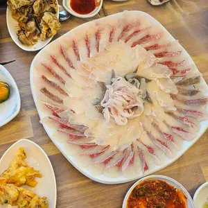 자연산횟집 대표 사진
