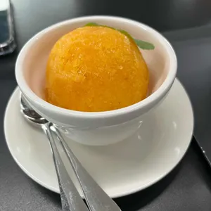 뮤게트 사진