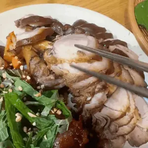 더맛있는온족발보쌈 사진