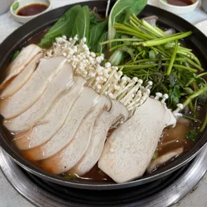 일석삼조버섯매운탕 사진