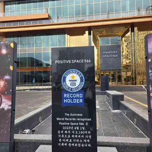포지티브 스페이스566 리뷰 사진
