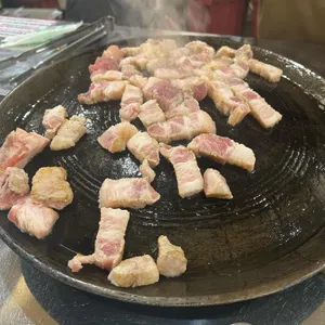 할매솥뚜껑삼겹살 사진
