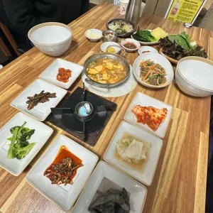 나현숯불생오리 사진