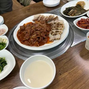 착한보쌈 사진
