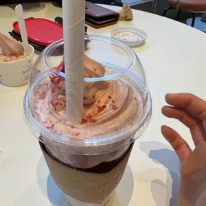 폴 바셋 사진