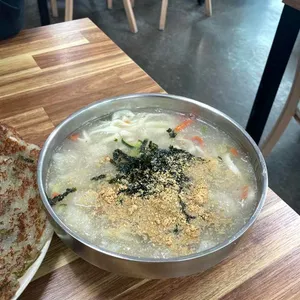 강릉홍가네옹심이 사진