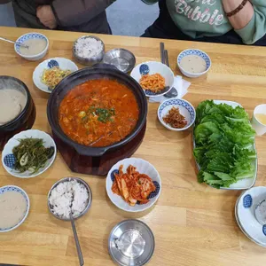 느릿 국수와 도시락 사진
