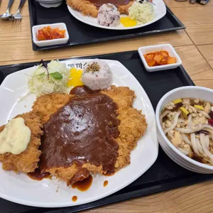 홍익돈까스 사진 2