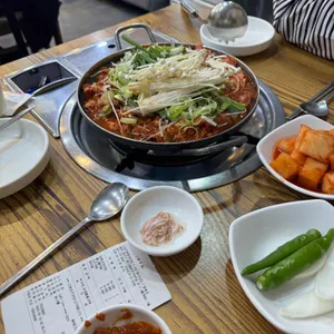 24시창평국밥 사진
