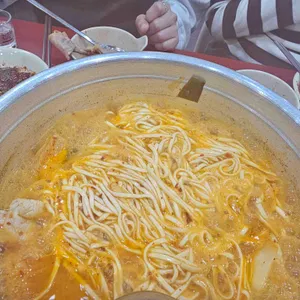 진원조닭한마리 사진