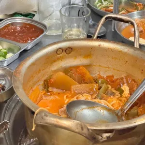 양재기와주전자 사진
