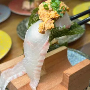 밥위에생선 사진