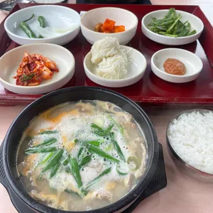 장수촌24시돼지국밥 사진