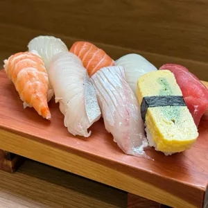 경찰서옆초밥집 사진