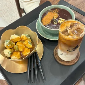 쑥꿀레 사진