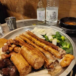백두한우곱창 사진 1