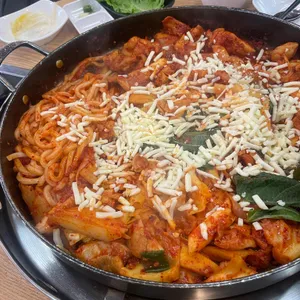 유정춘천닭갈비막국수 사진