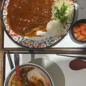 우츄진 사진