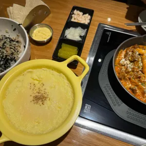 매우매오 파미에스테이션 사진