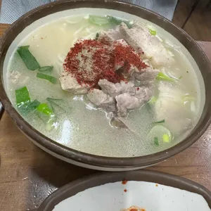 신설오름 사진