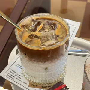 맨홀커피웨스턴 사진